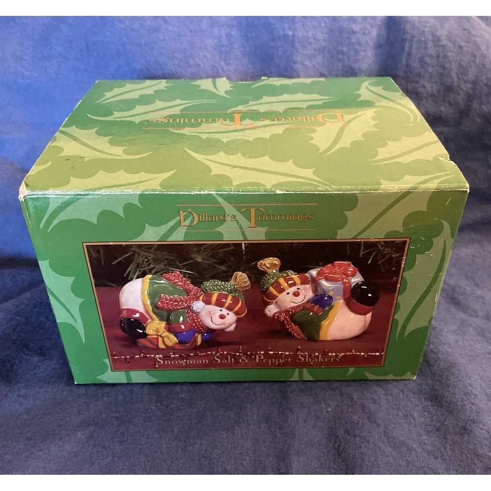 Vintage Christmas Snowman Salt And Pepper Shakers 3.5